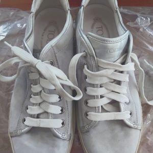 TOD'S Suede Sneakers